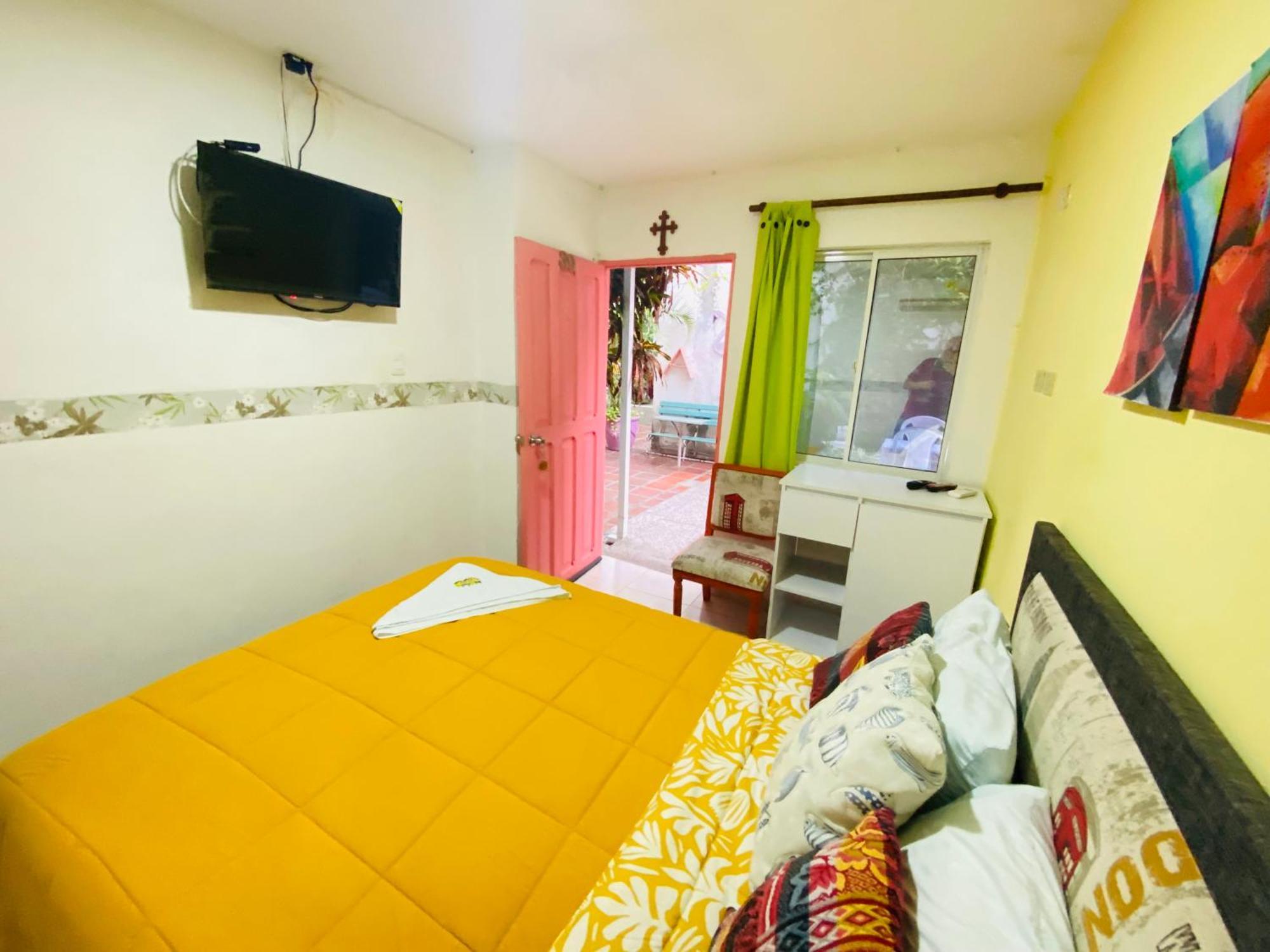 House Marfito Airport Hotel Cartagena Buitenkant foto