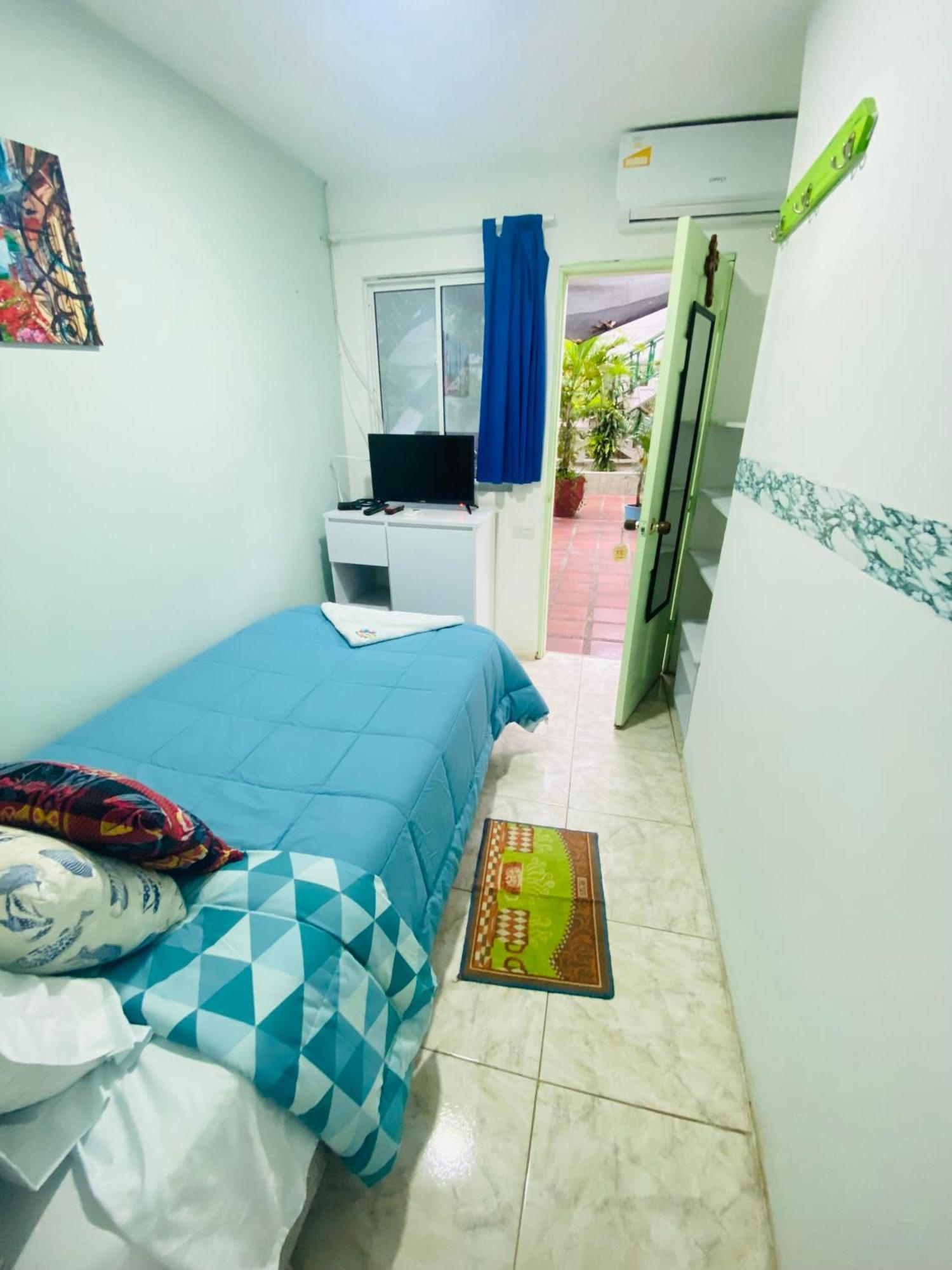 House Marfito Airport Hotel Cartagena Buitenkant foto