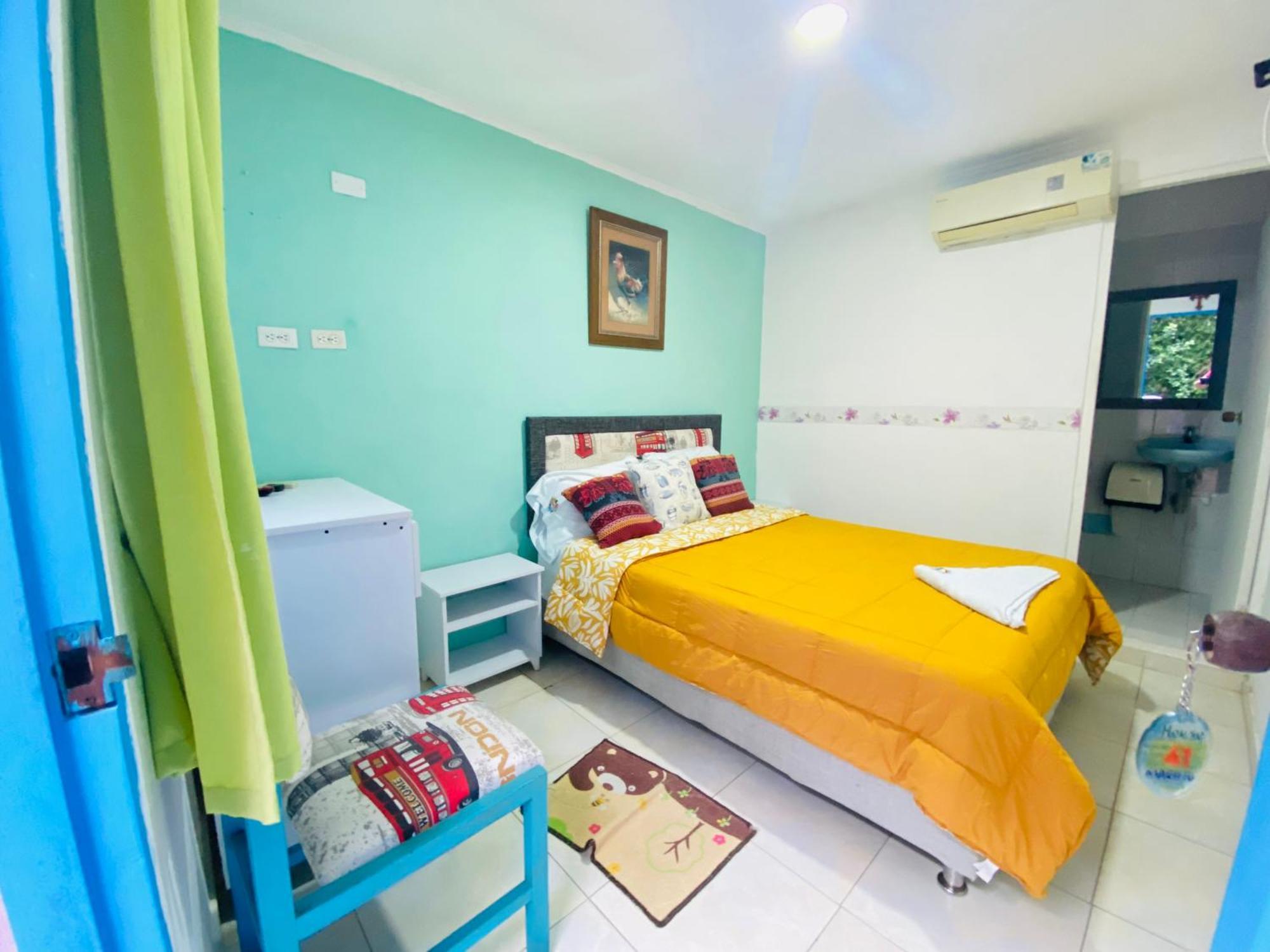 House Marfito Airport Hotel Cartagena Buitenkant foto